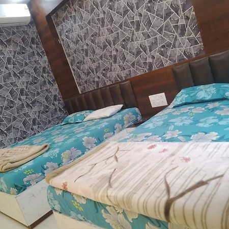 Hotel Shree Shyam Sharnam Godarpura Экстерьер фото