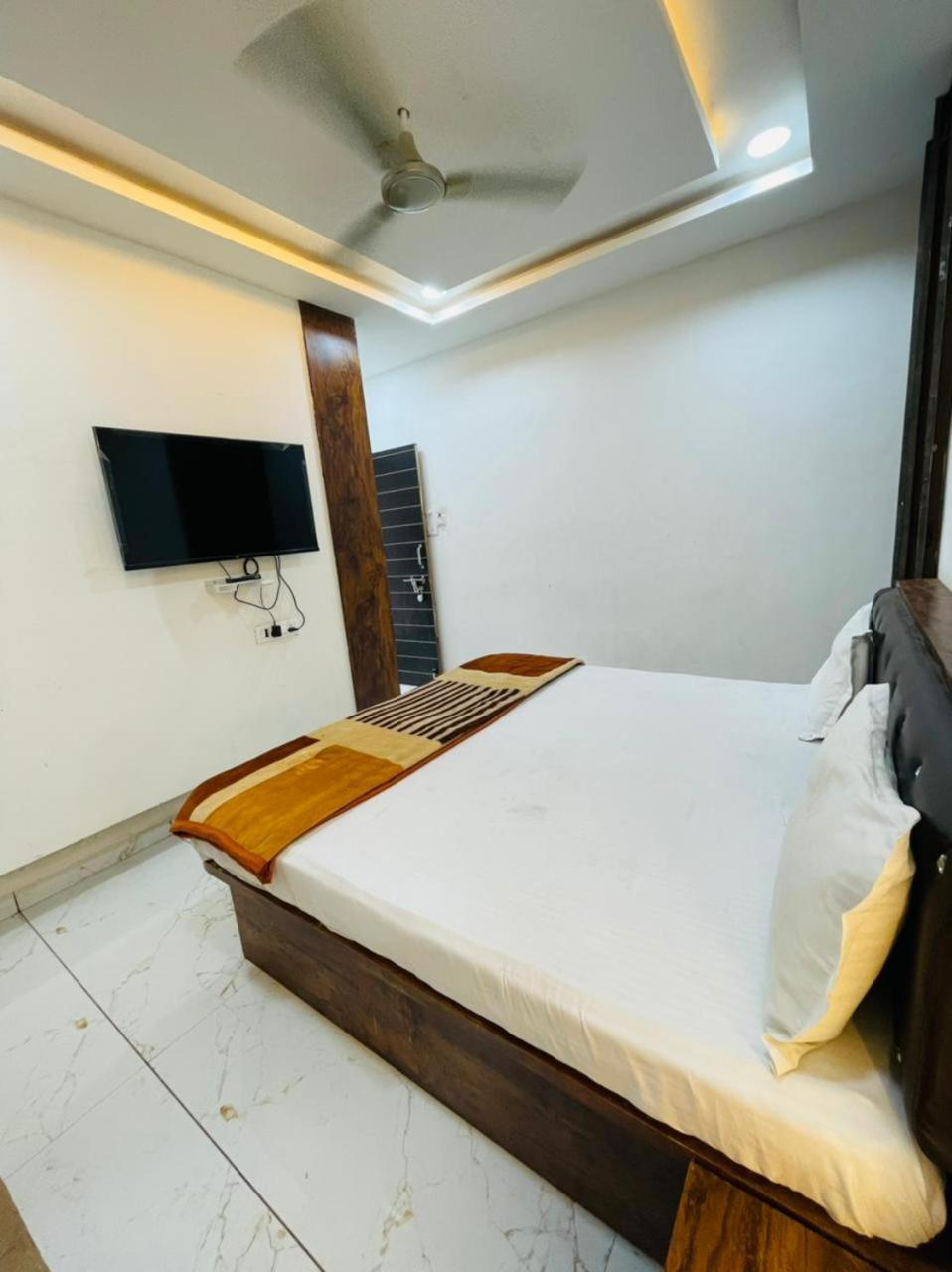 Hotel Shree Shyam Sharnam Godarpura Экстерьер фото